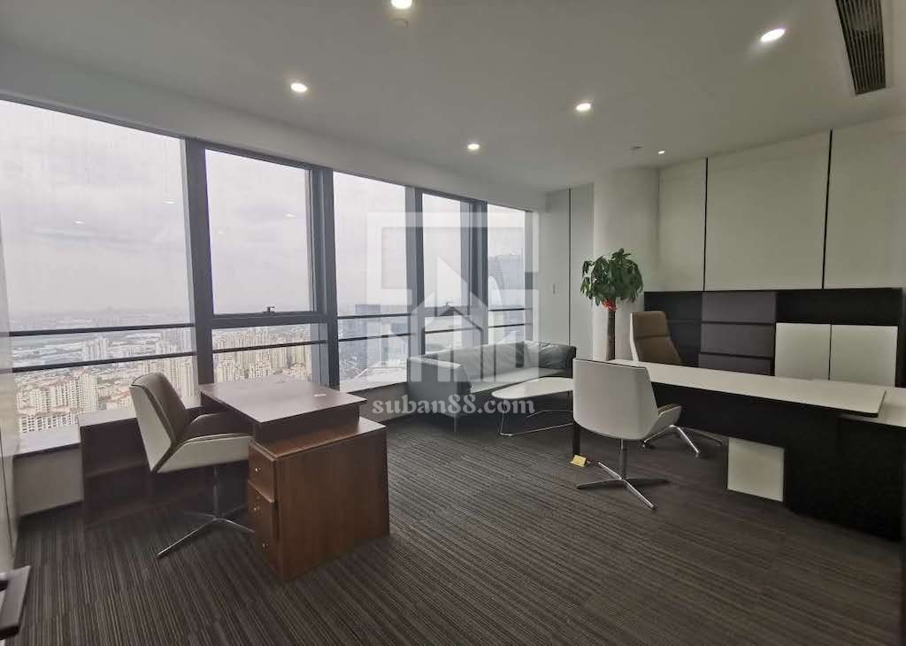 凤凰国际大厦163平 高层带全套办公家具